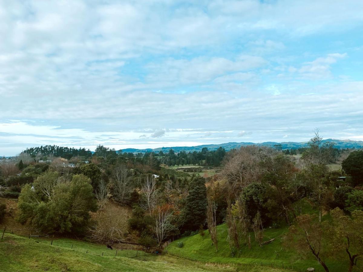 Thistle And Pine Cottage Farmstay Tauranga Exterior foto